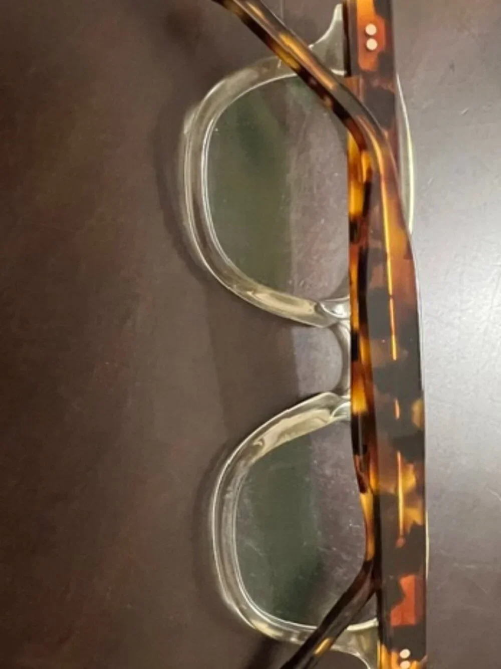 Reading glasses - clear and tortoise - Picture 7 of 10